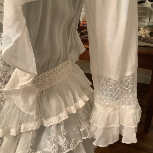 French Connection Loviest Light White Top Small - Picture 12 of 16